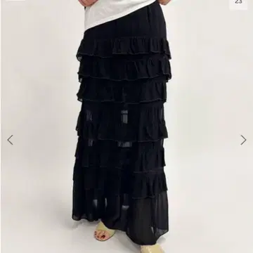 에디트 폴 프릴 티어드 스커트 블랙 롱 스커트 플리츠