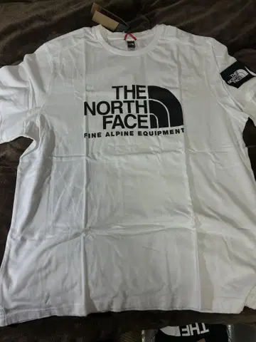 THE NORTH FACE 화이트 티셔츠