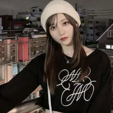 melt the lady mm 코드 크롭 맨투맨