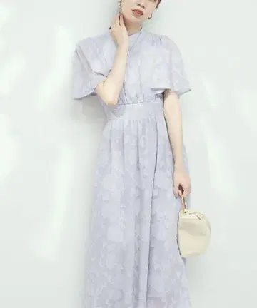 natural couture 시어 오팔 플라워 플레어 소매 원피스