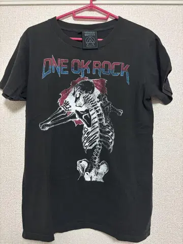 ONE OK ROCK 나기사엔 티셔츠 M 사이즈 원오크
