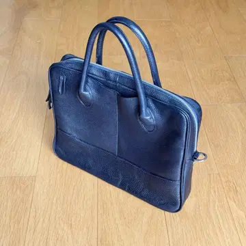 VISARUNO 천연 가죽 핸드백 Navy