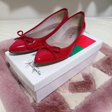 긴자 카네마츠 아쿠아벨 레드