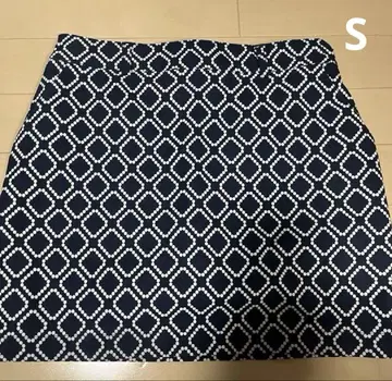 테일러메이드 이너가 포함된 스커트 S