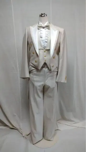 화이트 연미복 새틴 마감 화이트 라메 YA5