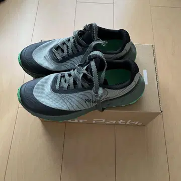 Nnormal Tomir 2.0 트레일 러닝화 7.5 UK