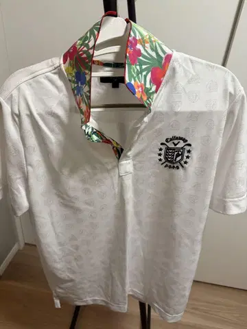 캘러웨이 플라워 칼라 화이트 셔츠