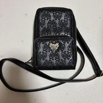 ANNA SUI mini [안나수이 미니] 아코디언 주름 스마트폰 숄더백