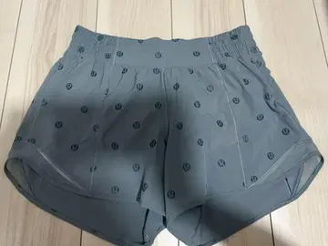 룰루레몬 숏팬츠 사이즈 6