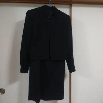 새상품급 블랙 포멀 예복 블랙 원피스 수트 9호 사이즈