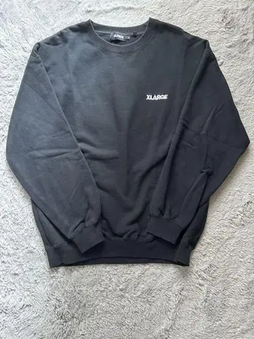 XLARGE 블랙 스웨트 셔츠