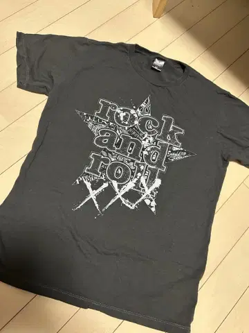 B'z HINOTORI 2018 티셔츠 M