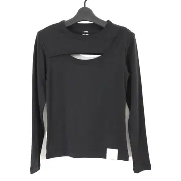 HYKE 하이크 25SS 레이어드 디자인 롱 슬리브 티셔츠