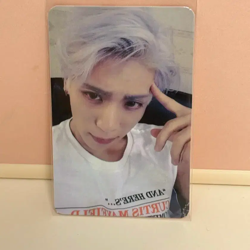 【レア】 SHINee ジョンヒョン jonghyun ポスカ ファイル バッジ SHINee ジョンヒョン jonghyun ポスカ ファイル バッジ ザセム SHINee