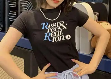 Rest & Recreation 반팔 티셔츠 블랙 프리 사이즈