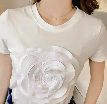 반팔 티셔츠 꽃 플라워 까멜리아 화이트