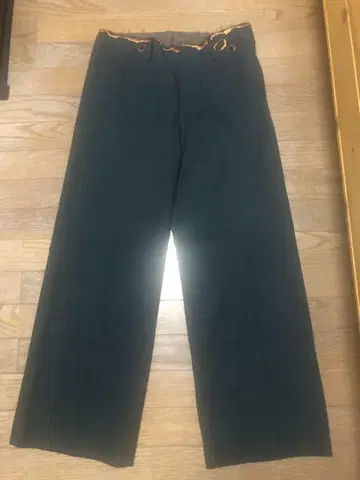 더블렛 버닝 자수 팬츠