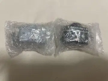 질스튜어트 미니 브로치 베니티 키링 가챠