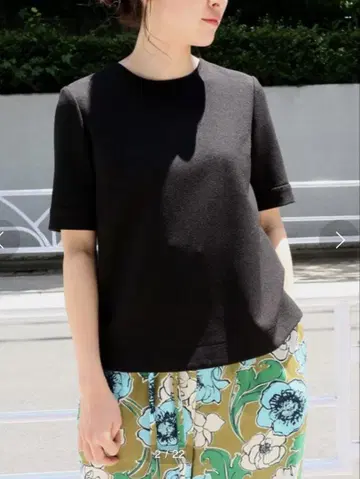 IENA 크레이프 노카라 블라우스