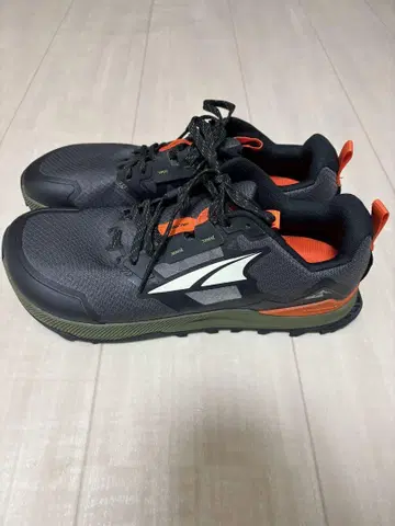 '미사용 새상품' ALTRA 트레일 러닝화 27cm