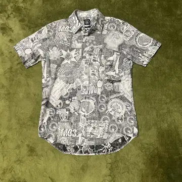 Volcom 반팔 셔츠 M 흑백 그래픽 프린트