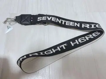 SEVENTEEN 숄더 스트랩