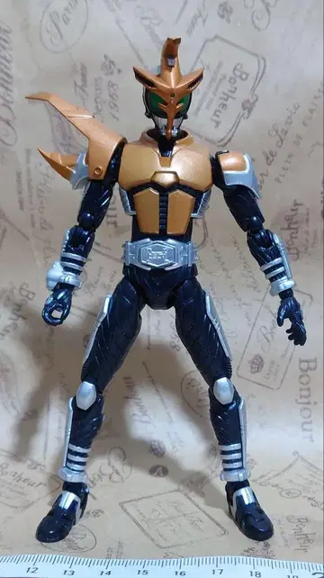 가면라이더 케타로스 가부토 S.H. Figuarts 피규아트