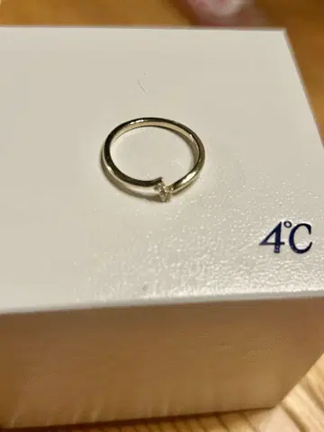 4C 골드 링 심플한 디자인 8호