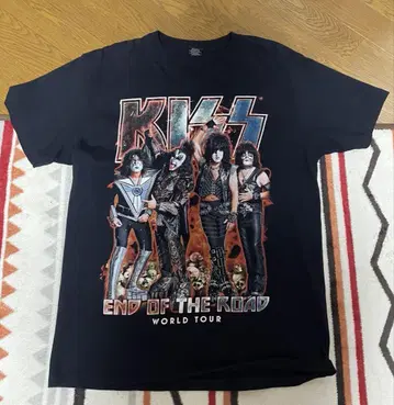 KISS 티셔츠