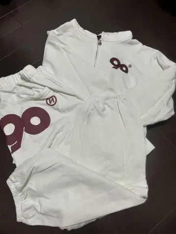 9090girl 셋업 글리터 라메 반짝반짝 화이트 M 사이즈