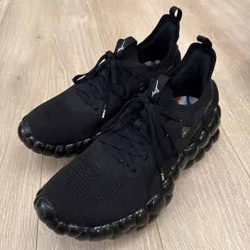 Mizuno 에너지 미야쿠미 스니커즈 26.0cm 블랙
