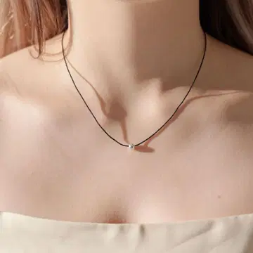 CARA 디자인 목걸이