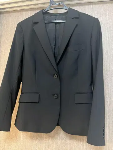 THE SUIT COMPANY 블랙스 정장 자켓