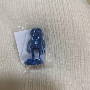 요네즈 켄시 메탈 피규어 블루