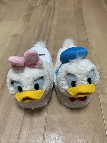 도날드 데이지 슬리퍼