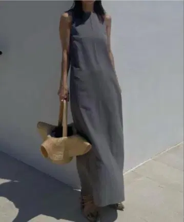 Ameri BASIC I LINE DRESS 그레이