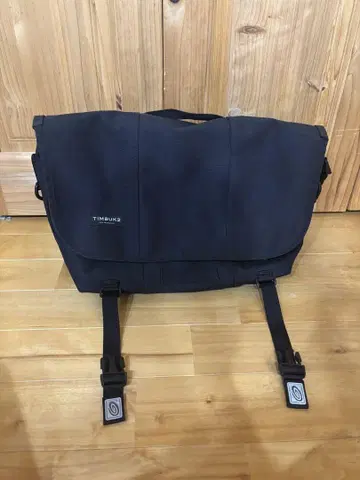 TIMBUK2 블랙 메신저 백
