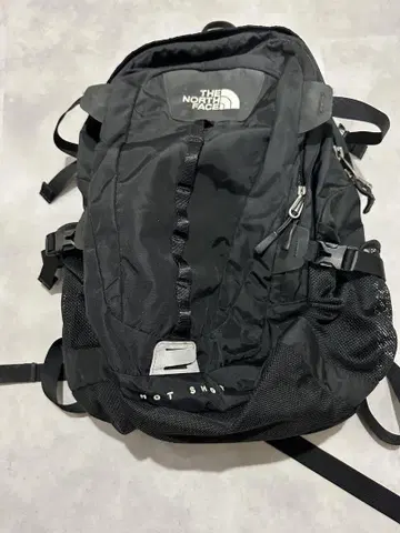 THE NORTH FACE HOT SHOT 블랙 백팩