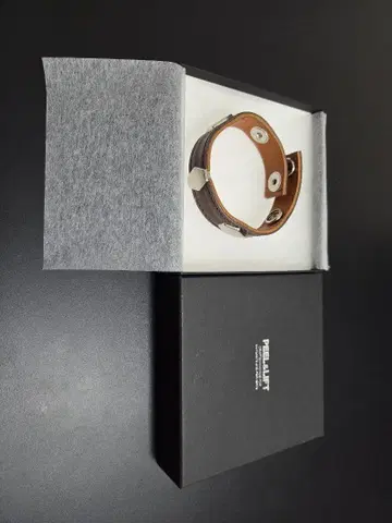 PEEL&LIFT WEEKEND 팔찌(BROWN )