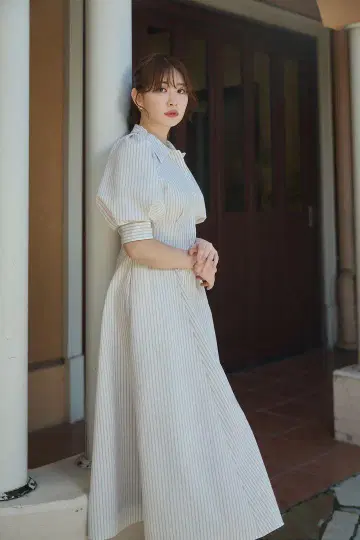 비엔나 볼륨 소매 셔츠 드레스