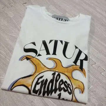 세터 SATUR 티셔츠 로고 티셔츠