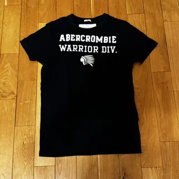 Abercrombie & Fitch 머슬 핏 티셔츠 M