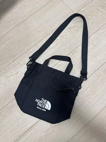 THE NORTH FACE 숄더백 블랙