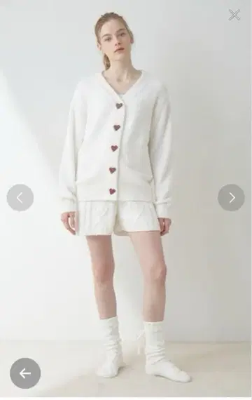 자카드 가디건