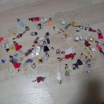 하로프로 모닝구 무스메. 콘서트 가챠가챠 키링 아크릴 스탠드 정리