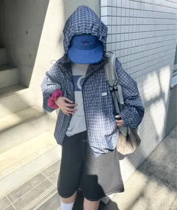 nemne store 체크 무늬 후드 부착 자켓