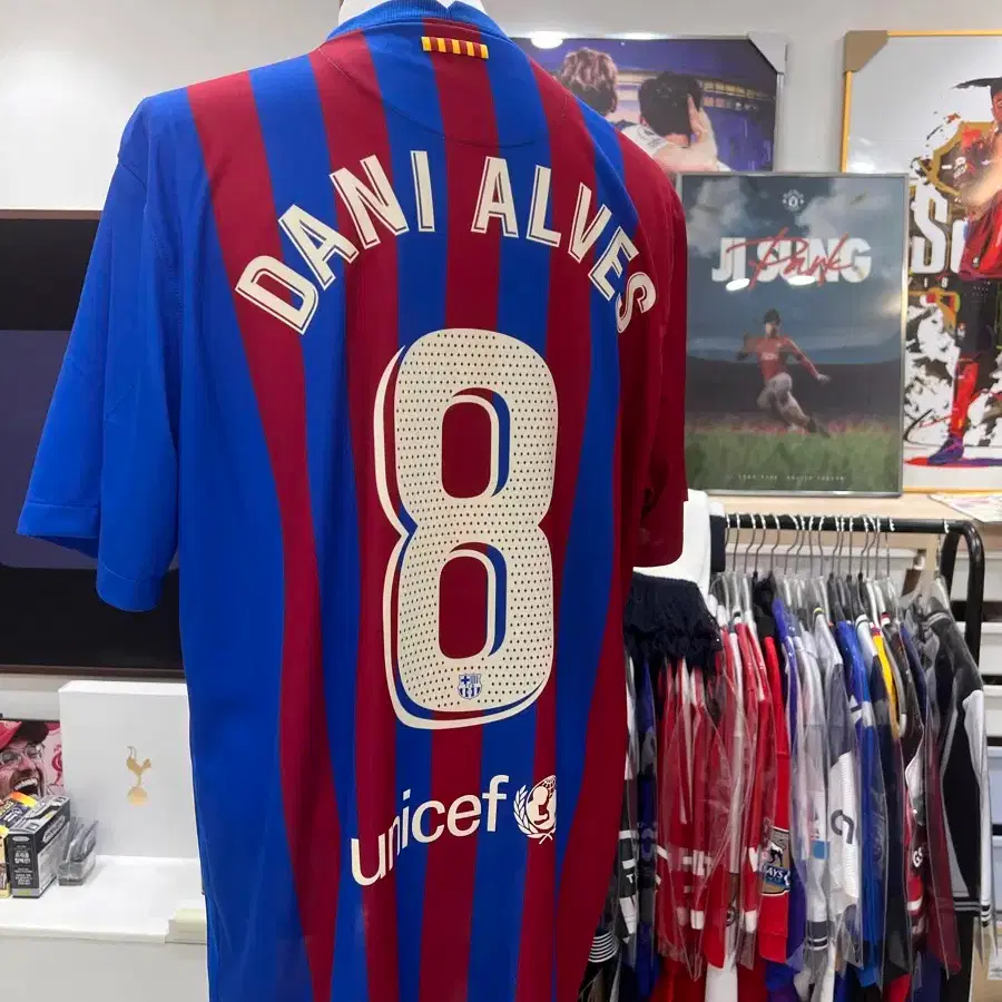 Barcelona 21-22 Dani Alves, Alves on Bunjang Global Site.