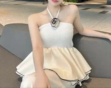 다리치 Darich 페플럼 까멜리아 디자인 상의