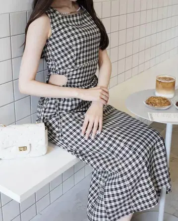 POMME 찰름 사이드 리본 원피스