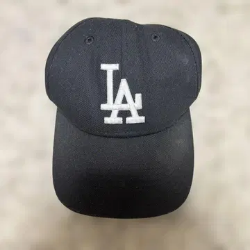 LA 로고 블랙 캡 9FORTY